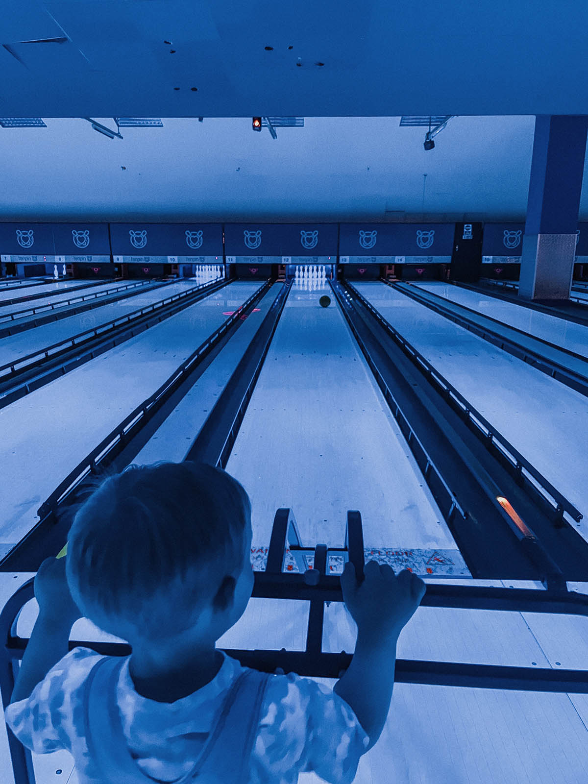 tenpin york review family evening family fun date night social arcades bowling alley yorkshire