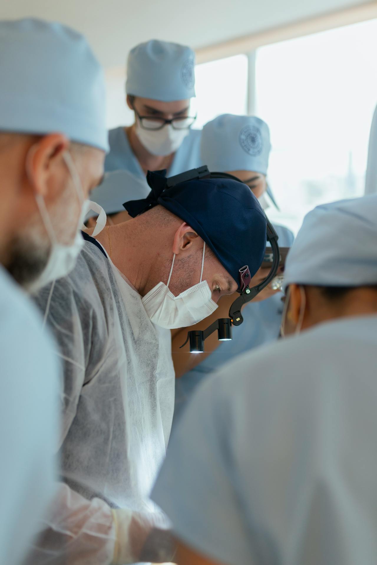 Using Beard Hair For Scalp Transplants: When It Works & Doesn’t.