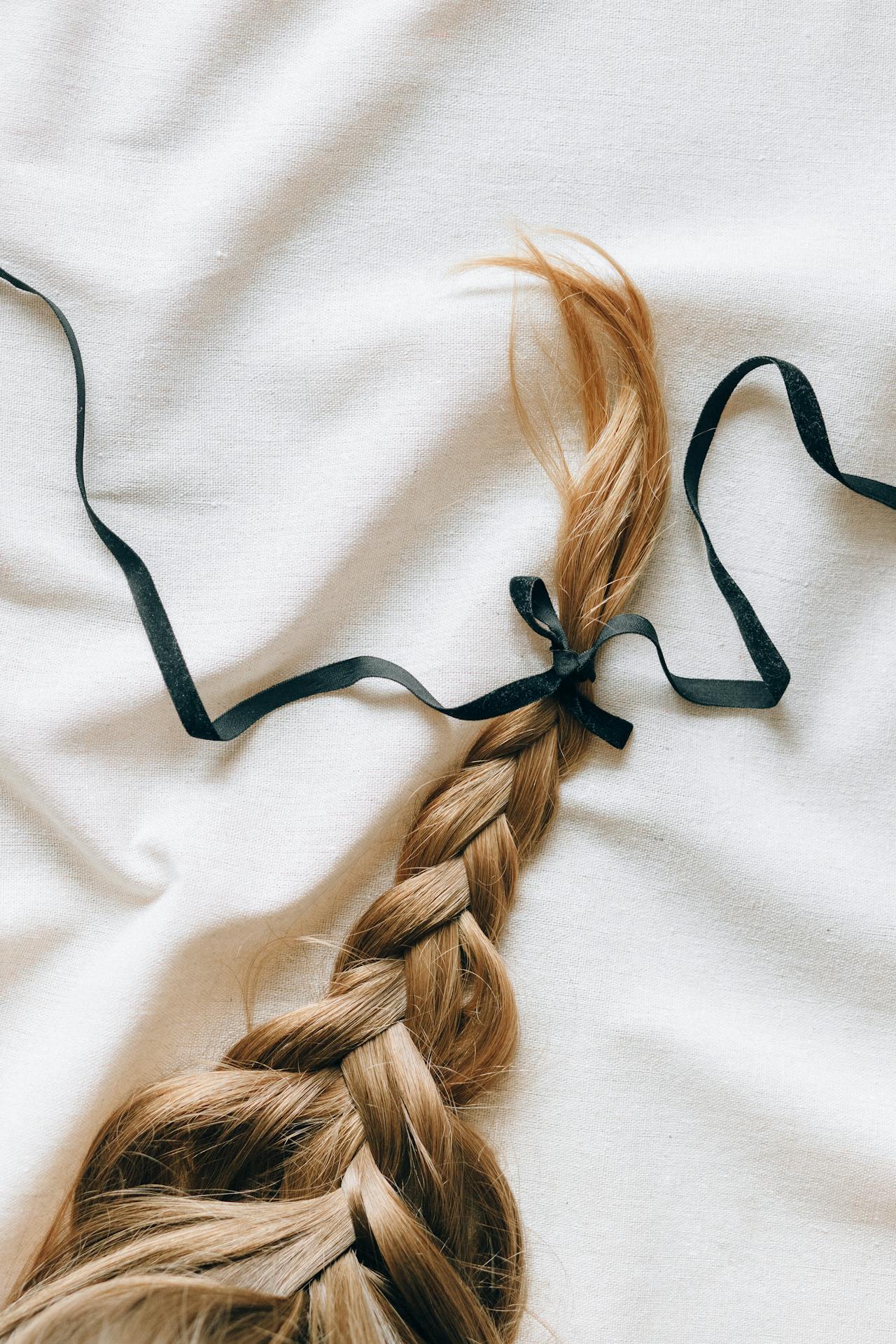 How To Choose The Right Scalp Toner For Your Hair Needs.